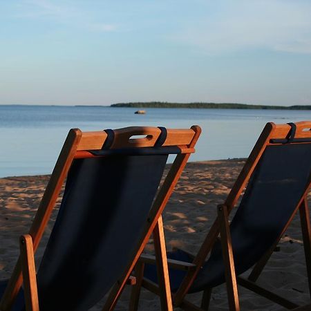 Lomakyla Kultahiekat Hotel Manamansalo Bagian luar foto