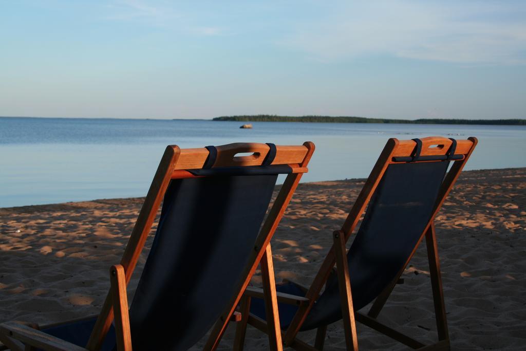 Lomakyla Kultahiekat Hotel Manamansalo Bagian luar foto