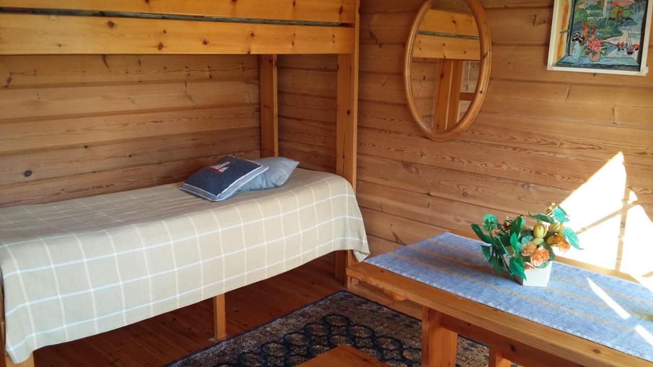 Lomakyla Kultahiekat Hotel Manamansalo Bagian luar foto
